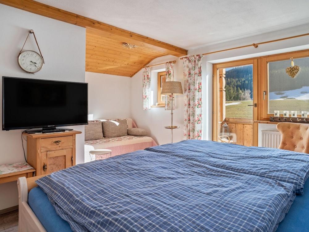 Captivating Holiday Apartment in Ellmau