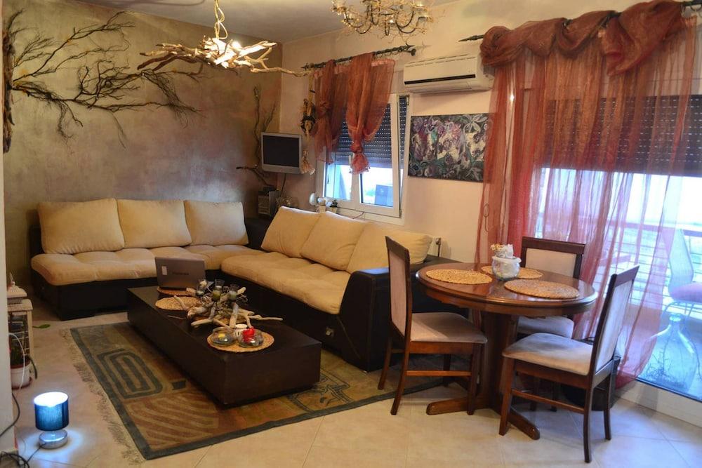 Apartment With Amazing View