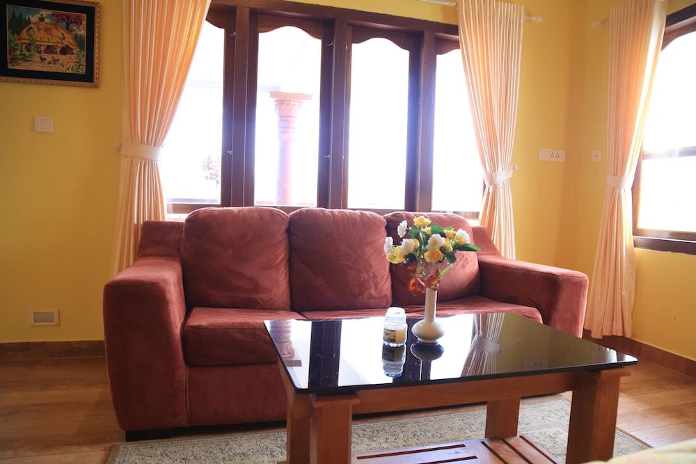 Room-luxury Cottages With Beautiful Moun