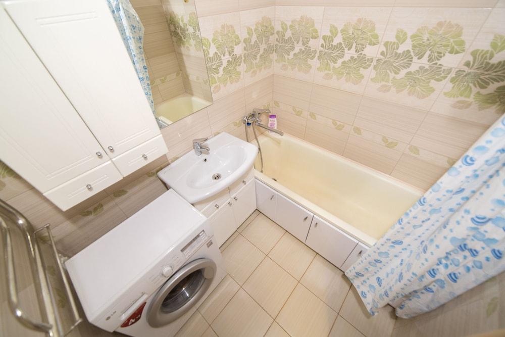 Komsomolskaya 139 - 62