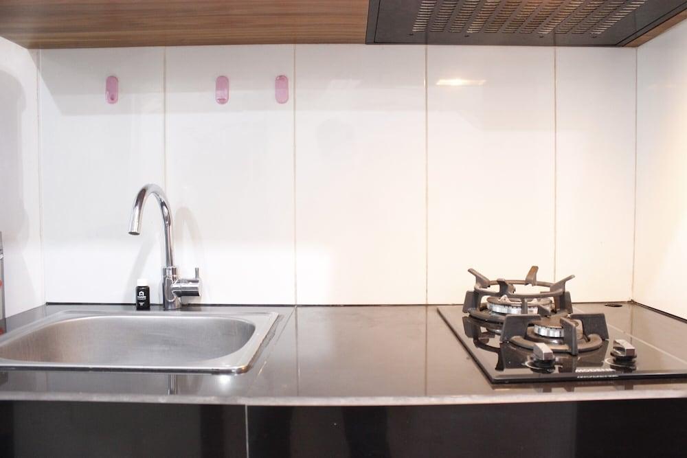 Stylish 2BR at Gateway Pasteur near Pasteur Exit Toll