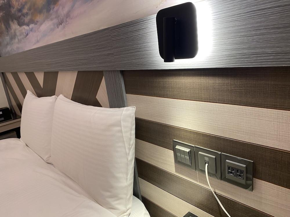 Weifeng Boutique Business Hotel