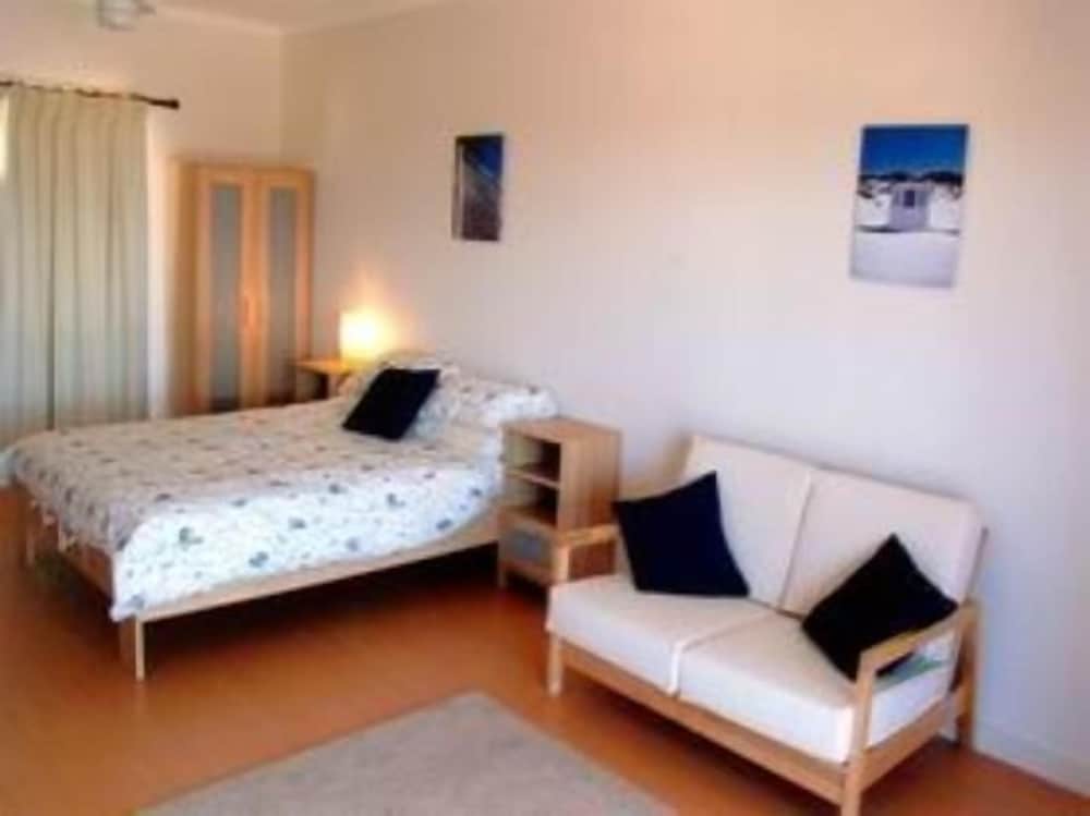 Flour Cask Bay Retreat