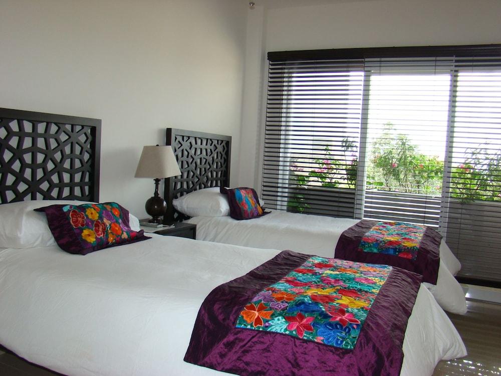 The 5th Avenue Hotel