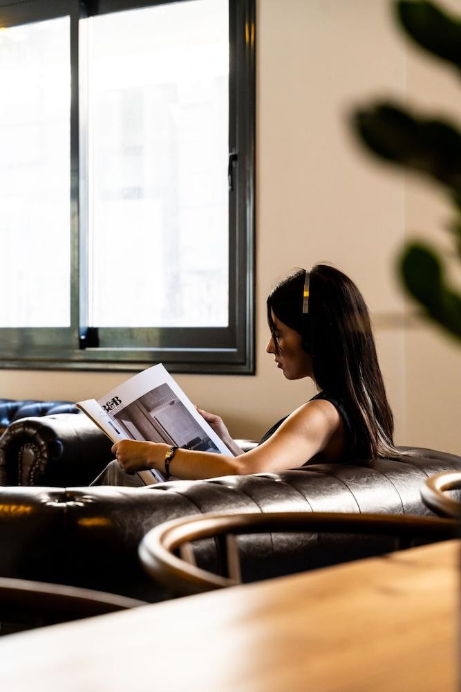 Play Theatrou, a member of Brown Hotels