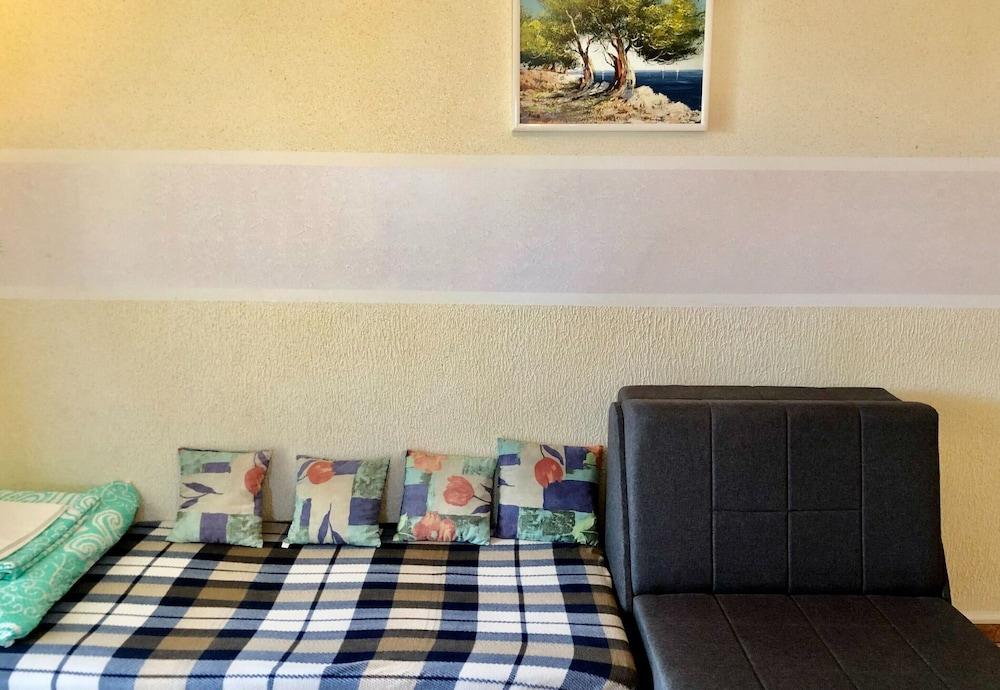 Pool Apartment Aqua 2