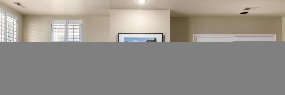 Woodside Ave in Park City