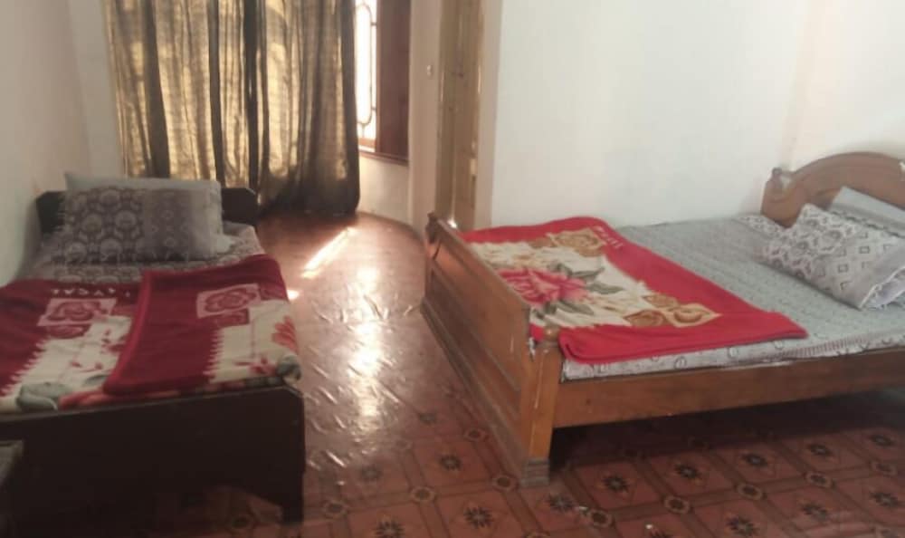 Greenland Hotel Kalam