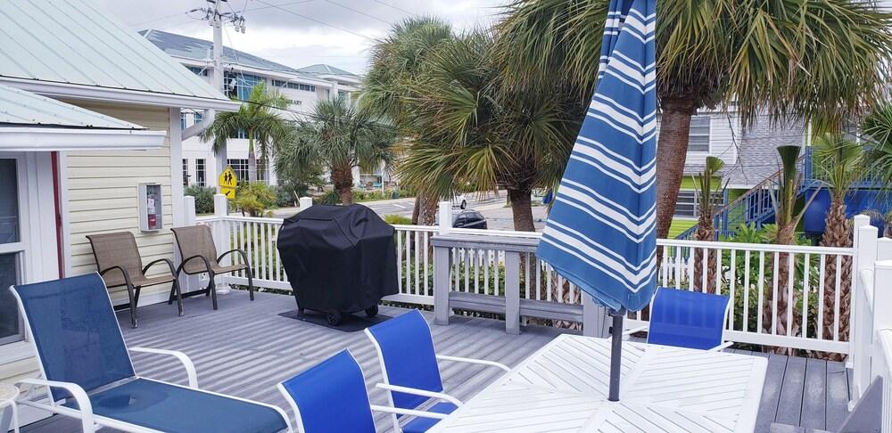 Mary's Sandy Bottoms Vacation Home