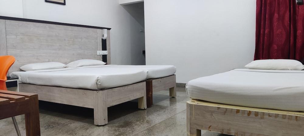 The Hotel Temple View