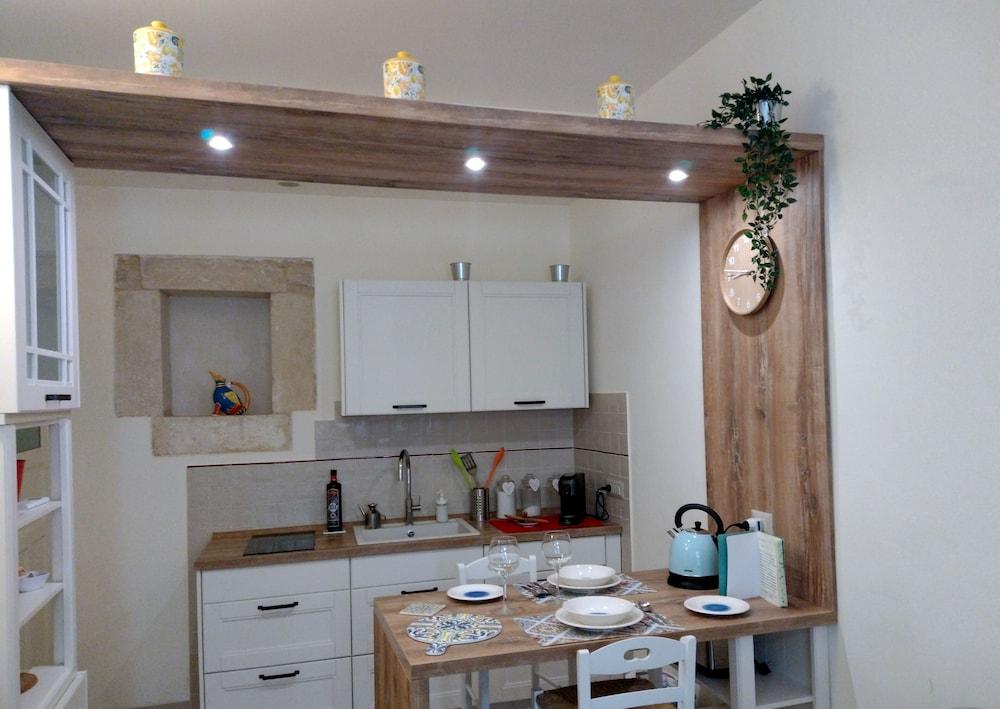 Inviting 1-bed Apartment in Ragusa