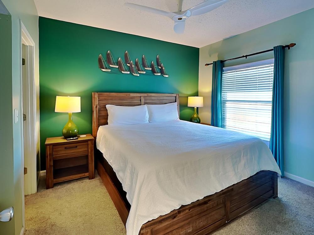 Sterling Sands by Southern Vacation Rentals