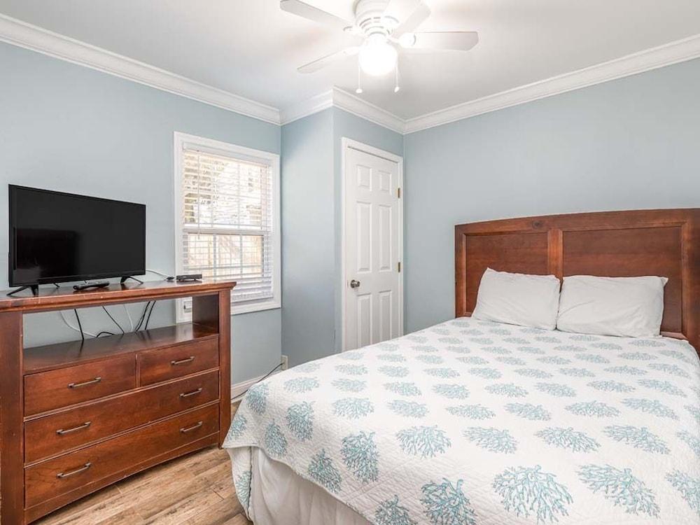 Dune Villa by Tybee Vacation Rentals