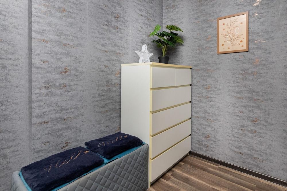 Apartment With Terrace by Renters