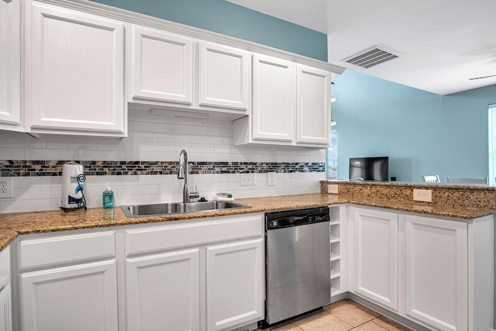 Sandbar by Silver Sands Vacation Rentals