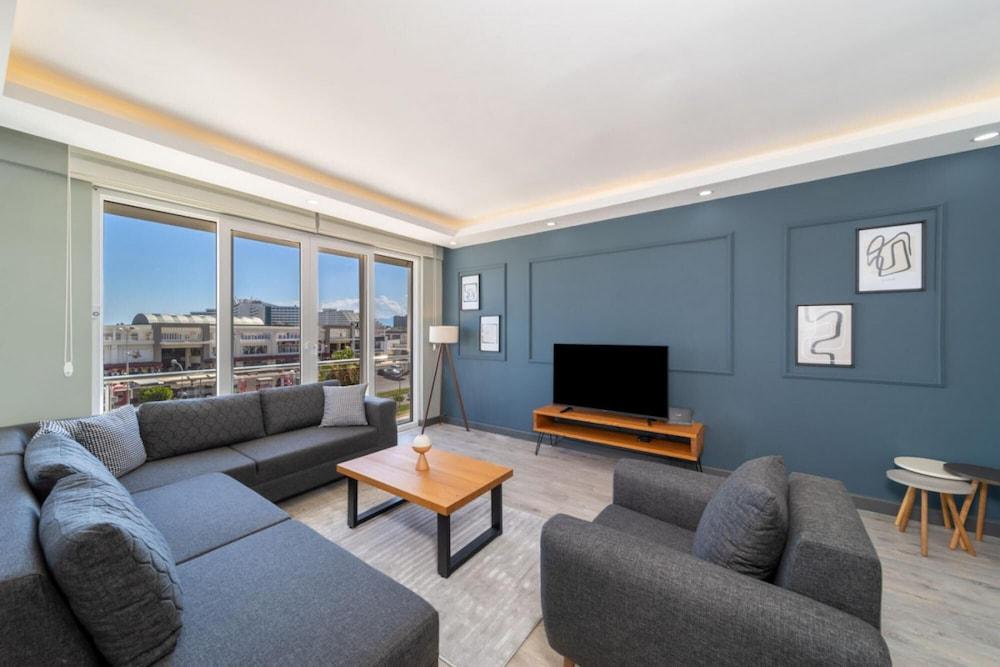 Flat With Walking Distance to Beach in Antalya