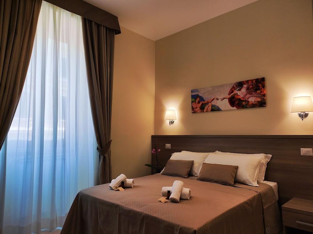 Luxury Suites - Stay Inn Rome Experience