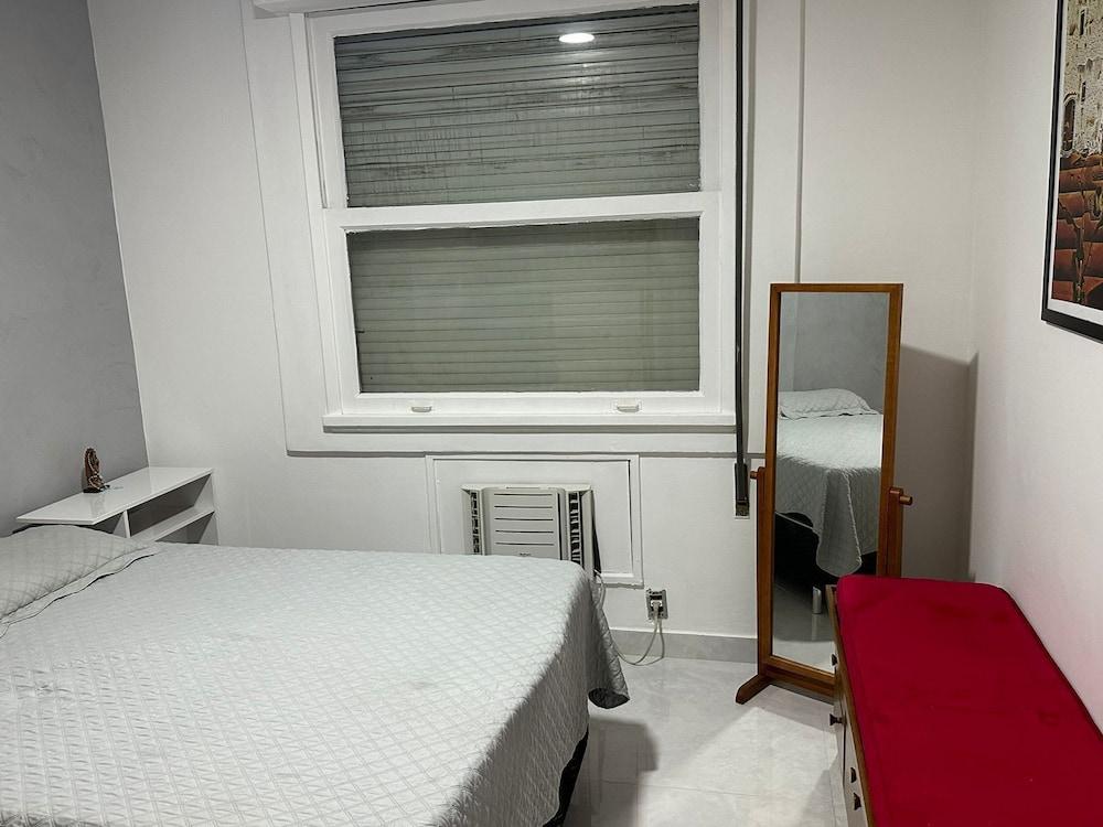 Ap Copacabana 200m da praia - CP2