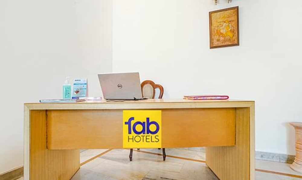 FabHotel Goodwill Homes