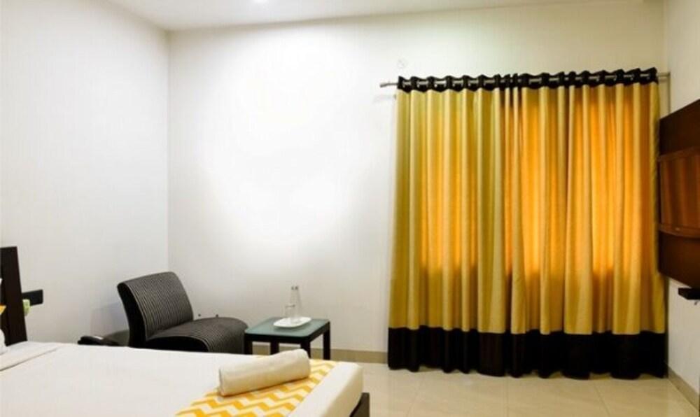 Fabhotel Hill View-Jubilee Hills