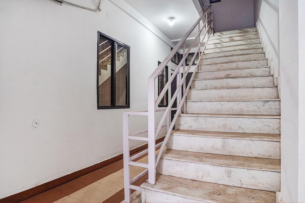 FabHotel The Vinayak