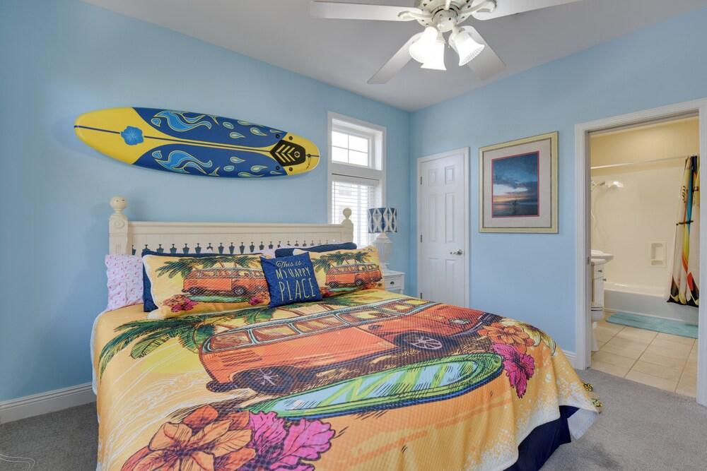 Santa Rosa Beach House w/ Spacious Deck