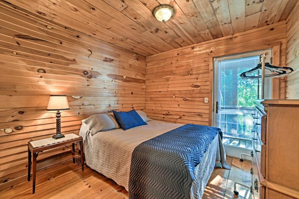 Group-friendly Cabin on Kentucky Lake!