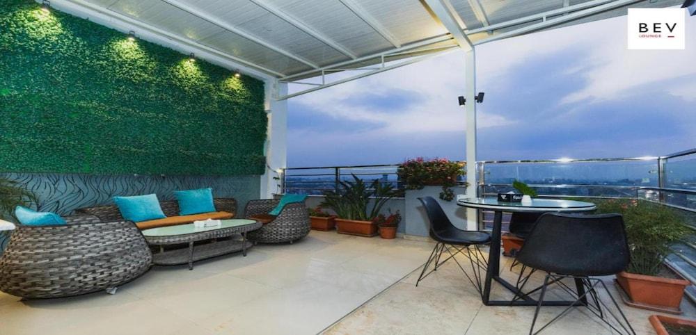 MeroStay 131 IS Hotel